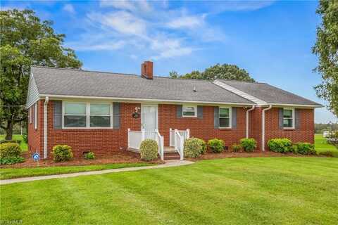 1435 Thomas Road, Lexington, NC 27295