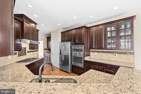 43117 SHORE SQUARE, ASHBURN, VA 20148