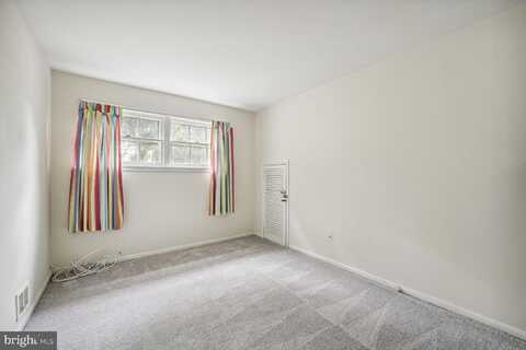 7009 CAPITOL VIEW DRIVE, MCLEAN, VA 22101