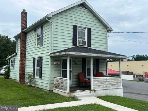 341 W BALTIMORE STREET, GREENCASTLE, PA 17263
