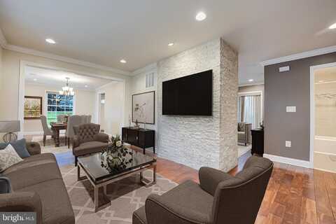 6603 INDEPENDENCE AVENUE, SPRINGFIELD, VA 22151