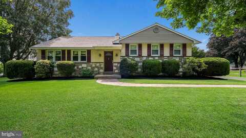 64 E HILLCREST AVENUE, CHALFONT, PA 18914