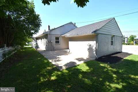 215 S HENDERSON ROAD, KING OF PRUSSIA, PA 19406