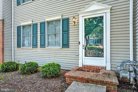 2832 BUTTERNUT LANE, YORK, PA 17408