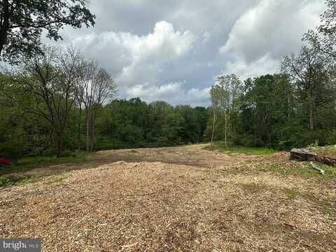 80 JACKSON DRIVE, LANCASTER, PA 17603