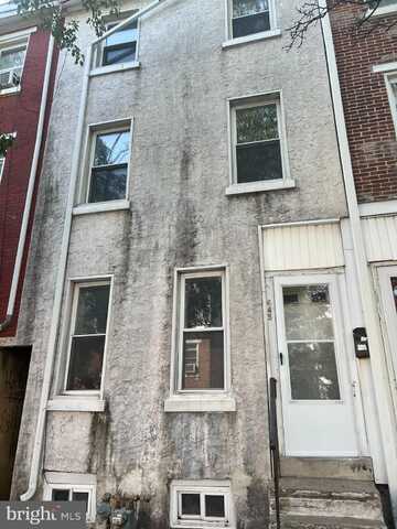 645 CHAIN STREET, NORRISTOWN, PA 19401