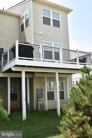 42216 DEAN CHAPEL SQUARE, CHANTILLY, VA 20152