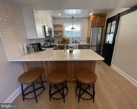 3824 JAY AVENUE, ALEXANDRIA, VA 22302