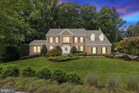 9709 BROOKSTONE LANE, VIENNA, VA 22182