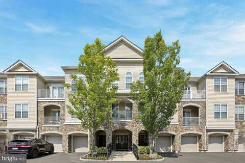 3303 KNOX COURT, WARWICK, PA 18974