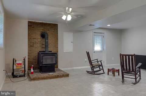 1760 RED OAK LANE, WALDORF, MD 20601