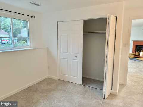 13704 CABELLS MILL DRIVE, CENTREVILLE, VA 20120