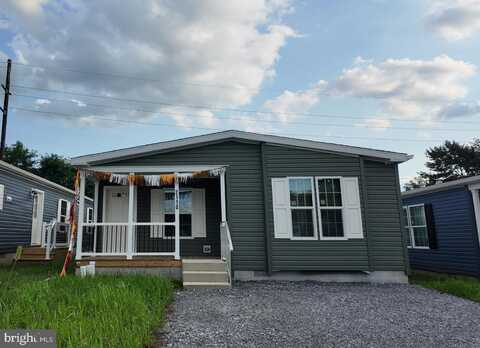 2110 SCULL STREET, LEBANON, PA 17046