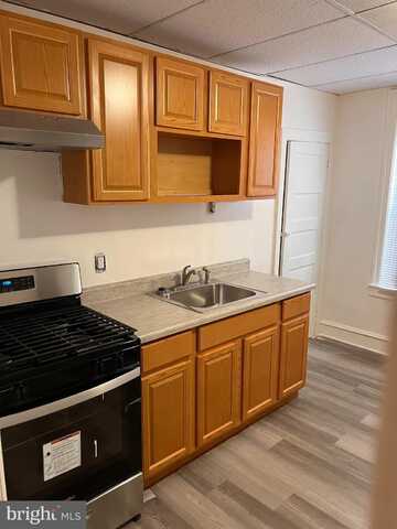 1208 CARL MILLER BOULEVARD, CAMDEN, NJ 08104