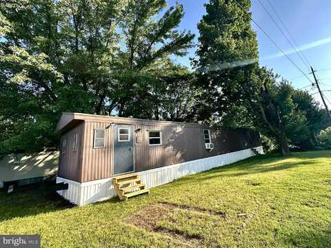 22 MEMORY LANE, MARTINSBURG, WV 25405