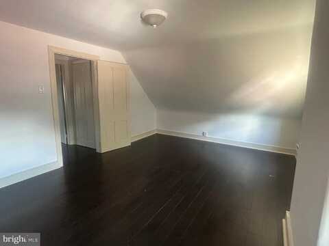 218 W BARNARD STREET, WEST CHESTER, PA 19382