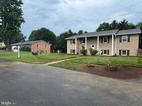 18130 CLEARWAY DRIVE, HAGERSTOWN, MD 21740