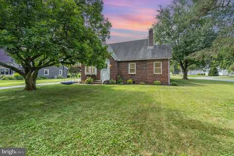 920 W LOUTHER STREET, CARLISLE, PA 17013