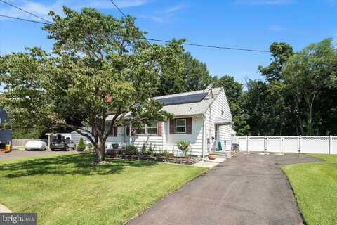 3 HEIGHTS TERRACE, HAMILTON, NJ 08620