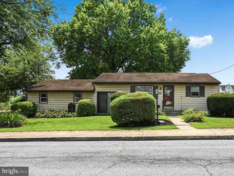 1526 LAFAYETTE STREET, LEBANON, PA 17042