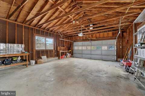 108 GRANDVIEW ROAD, DOWNINGTOWN, PA 19335