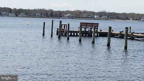 11 RIVER DRIVE, TOMS RIVER, NJ 08753