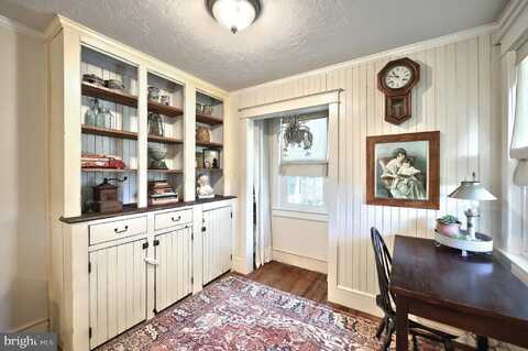2005 MOUNT ZION ROAD, YORK, PA 17406