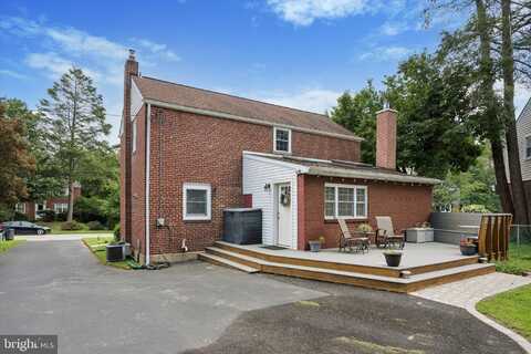 301 TWIN OAKS DRIVE, HAVERTOWN, PA 19083