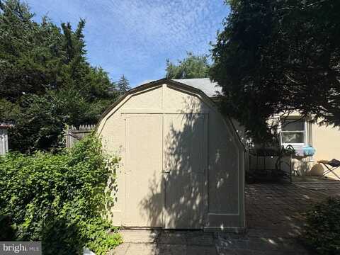 77 CLEARVIEW AVENUE, PRINCETON, NJ 08540