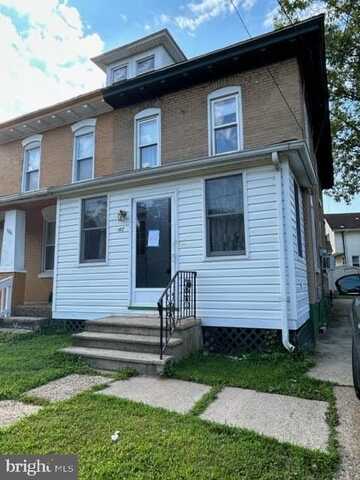 102 FOUNTAIN AVENUE, BURLINGTON, NJ 08016