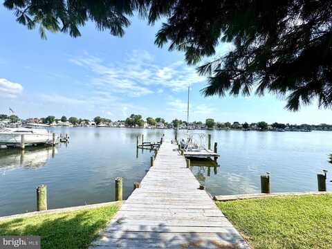 8514 SANDY PLAINS ROAD, DUNDALK, MD 21222
