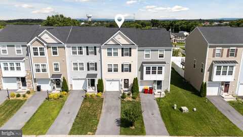 143 KENSINGTON TERRACE, MARTINSBURG, WV 25405