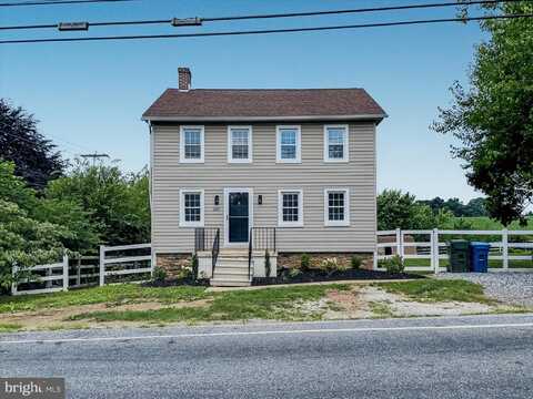 245 MANOR ROAD, RED LION, PA 17356