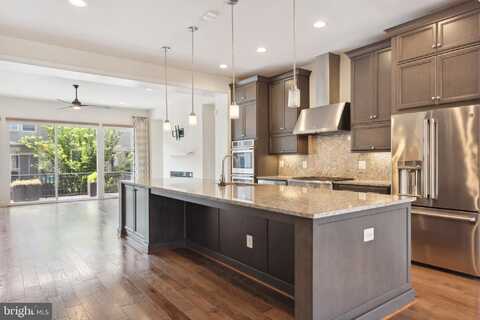 42301 ASHMEAD TERRACE, BRAMBLETON, VA 20148
