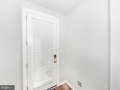 605 GLEN LAKE DRIVE, BOWIE, MD 20716