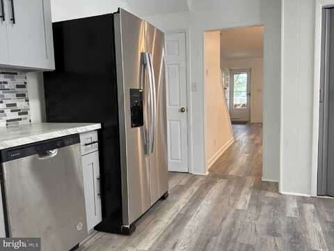 221 CLEVELAND STREET, BRISTOL, PA 19007