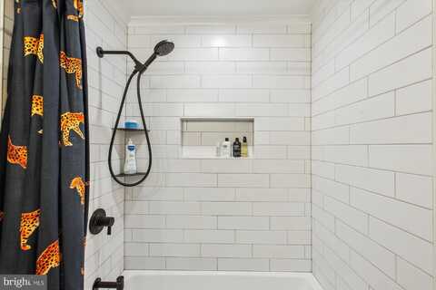 204 E CUSTIS, ALEXANDRIA, VA 22301