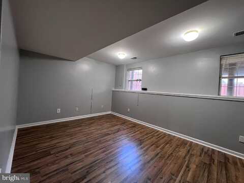 9038 FALCON GLEN COURT, BRISTOW, VA 20136