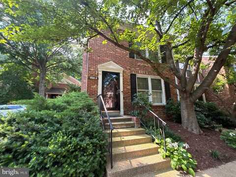 2520 S WALTER REED DRIVE, ARLINGTON, VA 22206