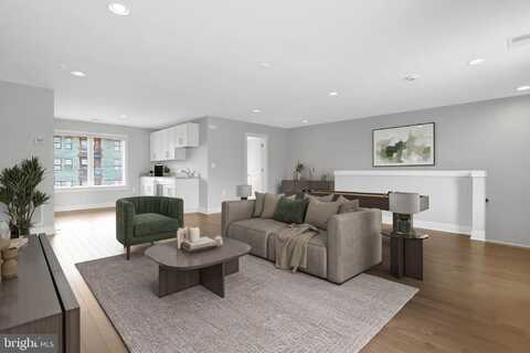 721 WATSON STREET, ALEXANDRIA, VA 22301