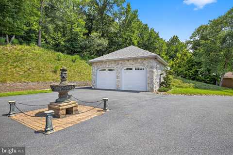 522 HALYARD WAY, ENOLA, PA 17025