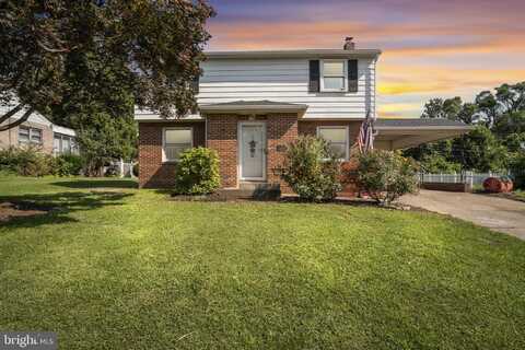 521 PARK TERRACE, HARRISBURG, PA 17111