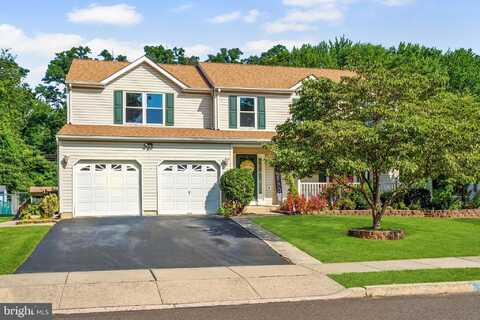 11 PICKERING BEND, LANGHORNE, PA 19047