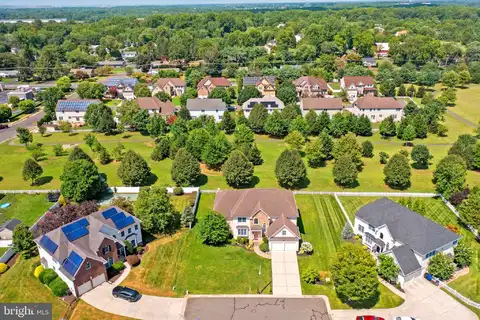 15 HEATHER COURT, COLUMBUS, NJ 08022