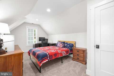 8183 MAJOR WATTERS COURT, WARRENTON, VA 20187