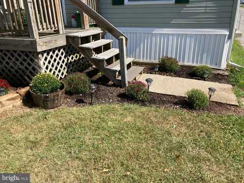 887 ASPEN AVENUE, SPRING CITY, PA 19475