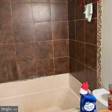118 PRESIDENTIAL DRIVE, SICKLERVILLE, NJ 08081