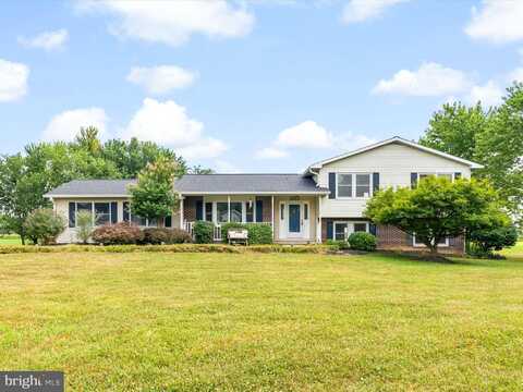 8412 LASSIE COURT E, WALKERSVILLE, MD 21793