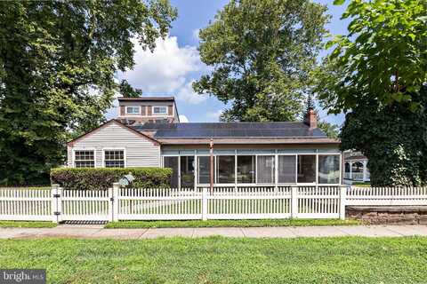 325 ALBANY AVENUE, BARRINGTON, NJ 08007
