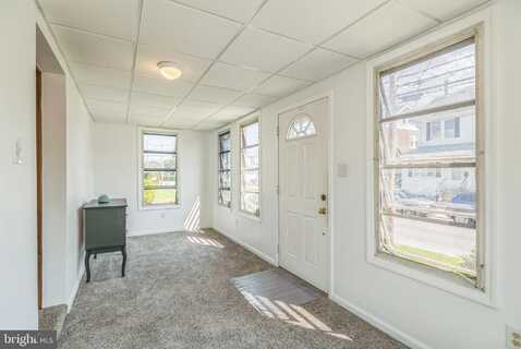 361 AMOSLAND ROAD, HOLMES, PA 19043